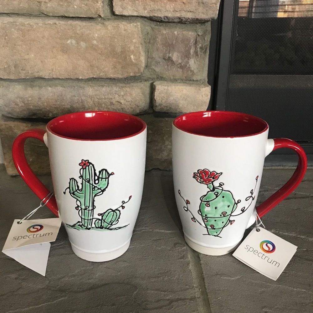 Spectrum (2) Christmas Cactus Coffee Cups NWT